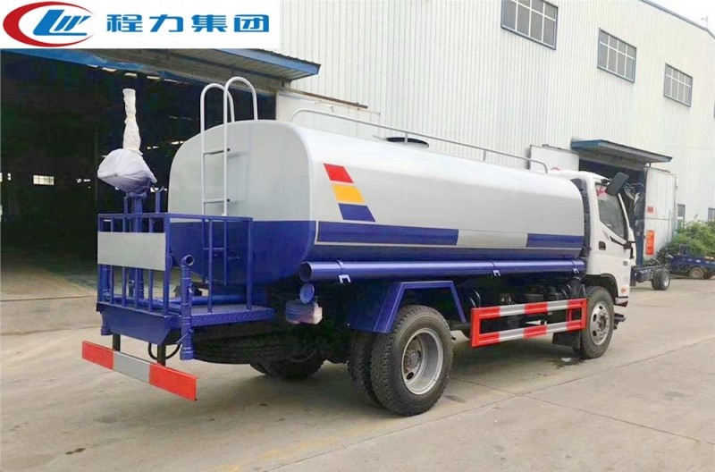 福田歐馬可5-6立方灑水車