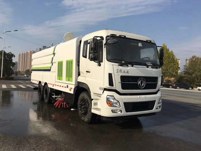東風(fēng)天龍后雙橋22方洗掃車(chē)