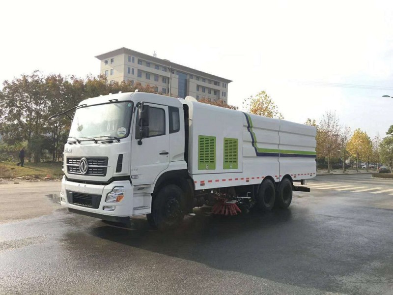 東風(fēng)天龍后雙橋22方洗掃車(chē)