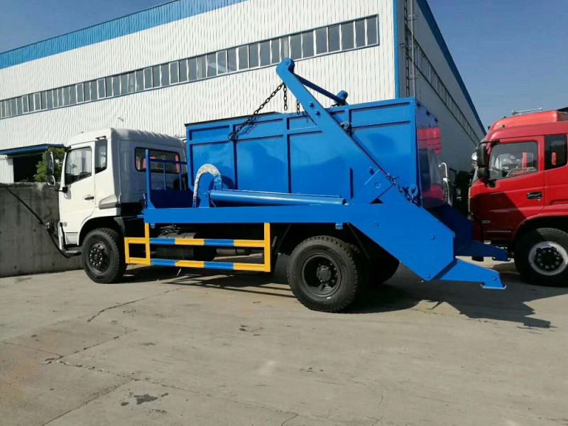 東風(fēng)天錦10-12方擺臂垃圾車