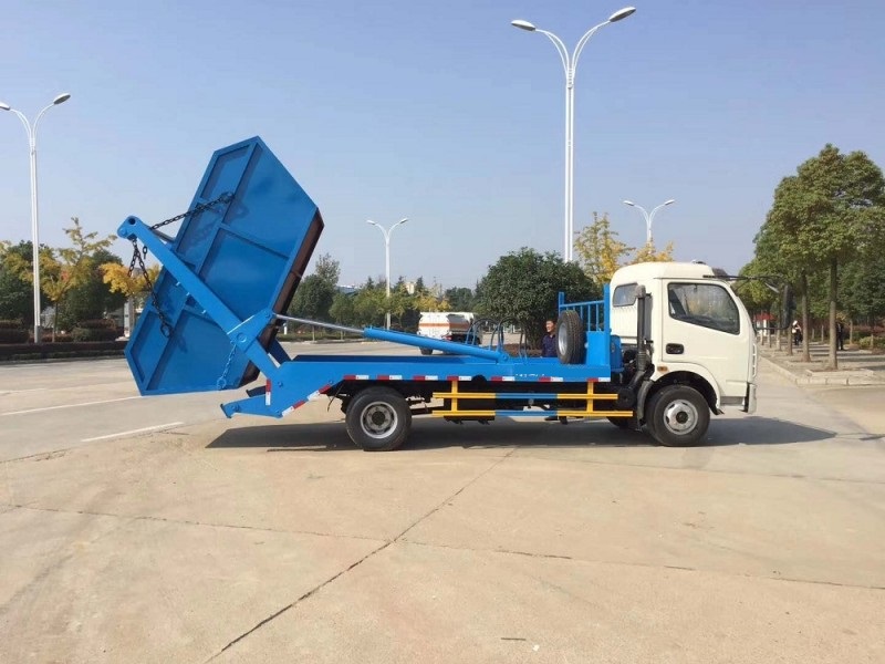 東風(fēng)大多利卡8方擺臂垃圾車(chē)