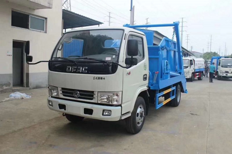 東風(fēng)小多利卡5-6方擺臂垃圾車