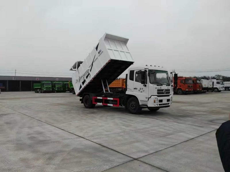 東風天錦15-17方對接垃圾車