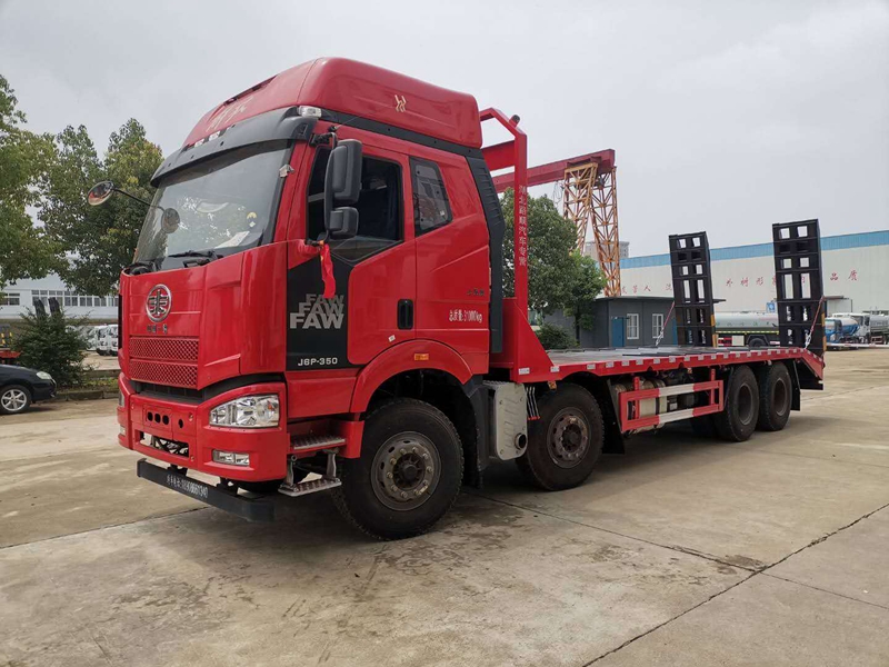 解放J6前四后八平板運(yùn)輸車