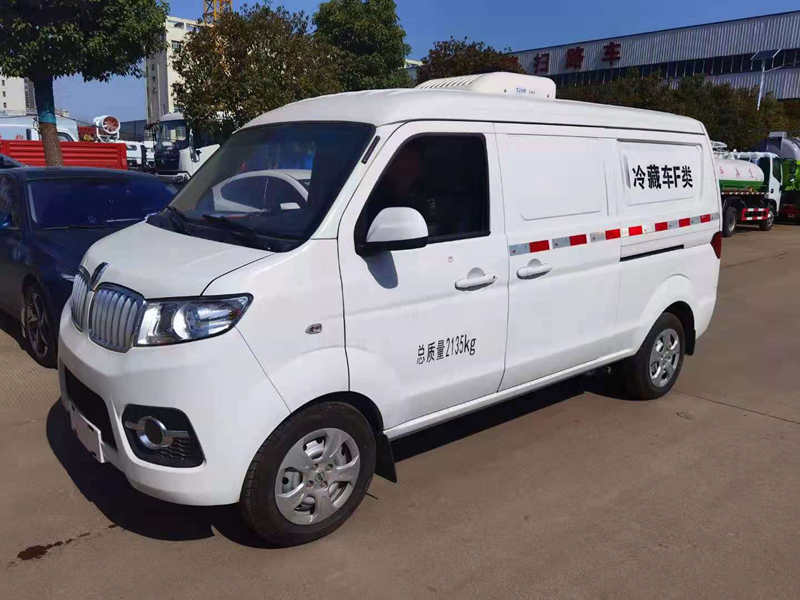 金杯新快運(yùn)冷藏車(chē)