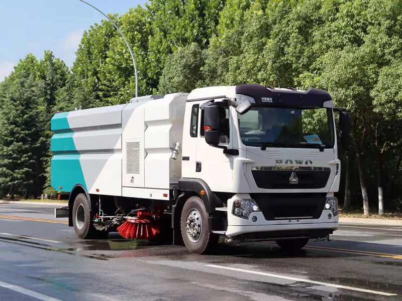 重汽豪沃洗掃車